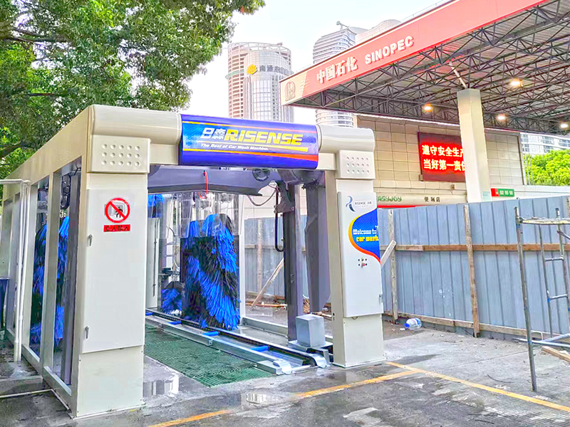 金龙隧道式洗车机CC-670